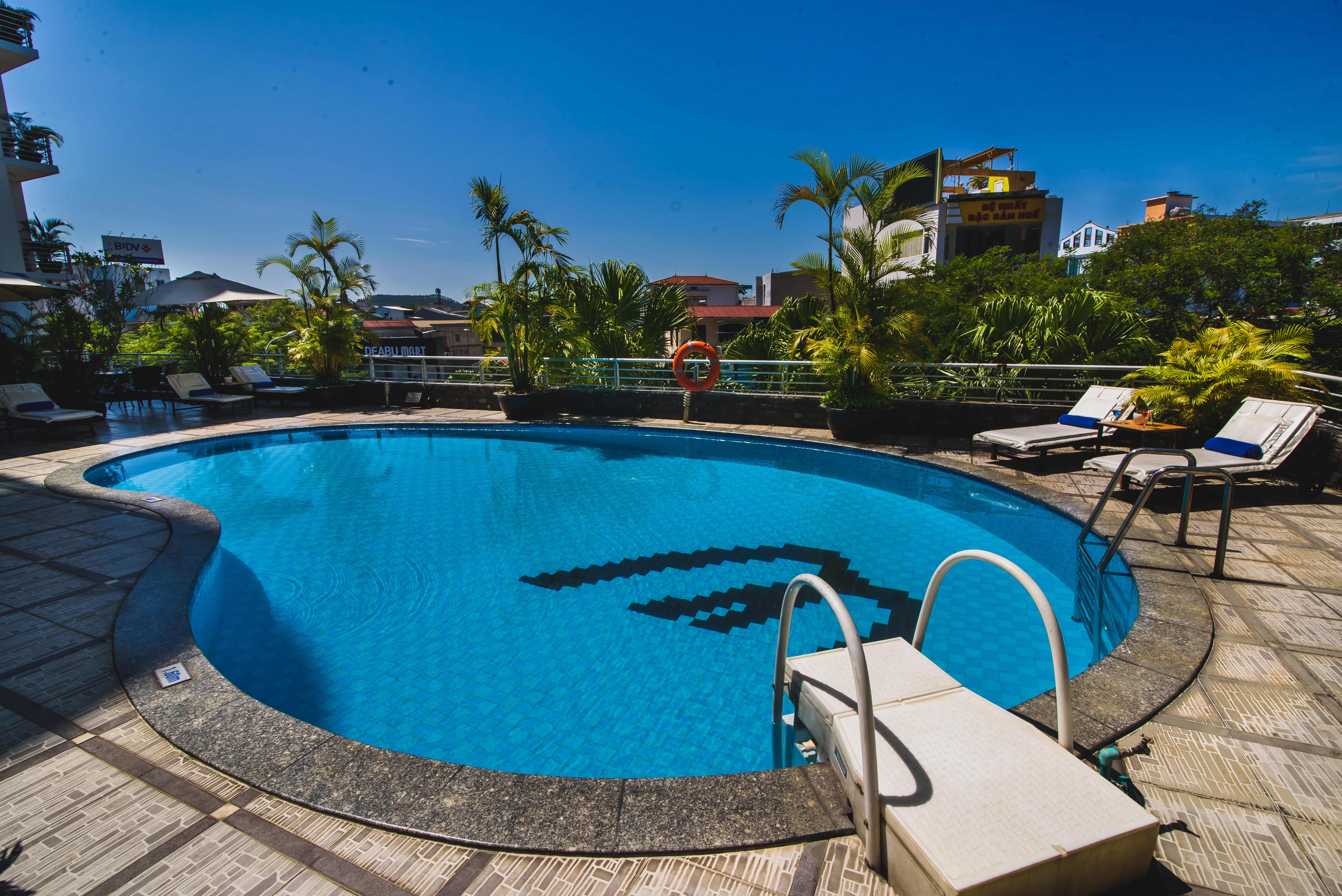 Mondial Hotel Hue Luaran gambar