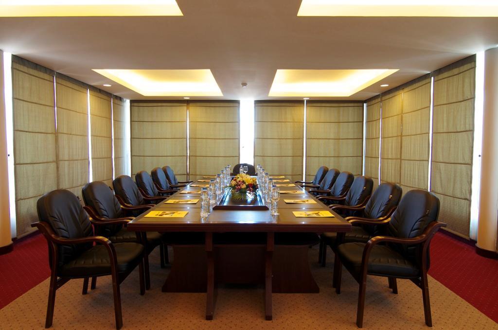 Mondial Hotel Hue Luaran gambar