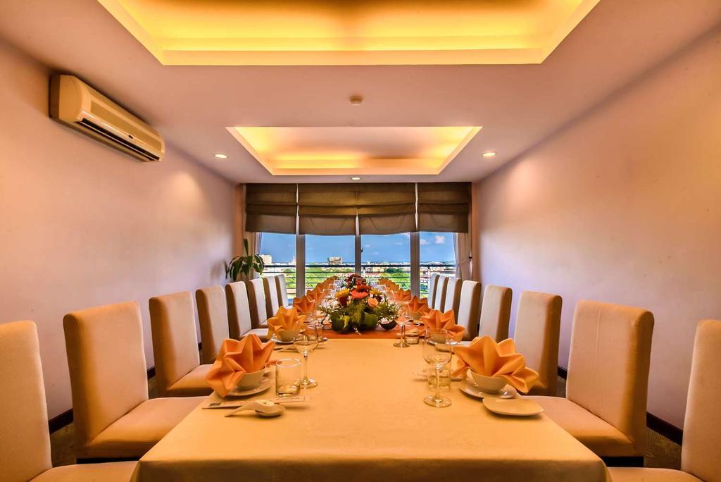 Mondial Hotel Hue Luaran gambar